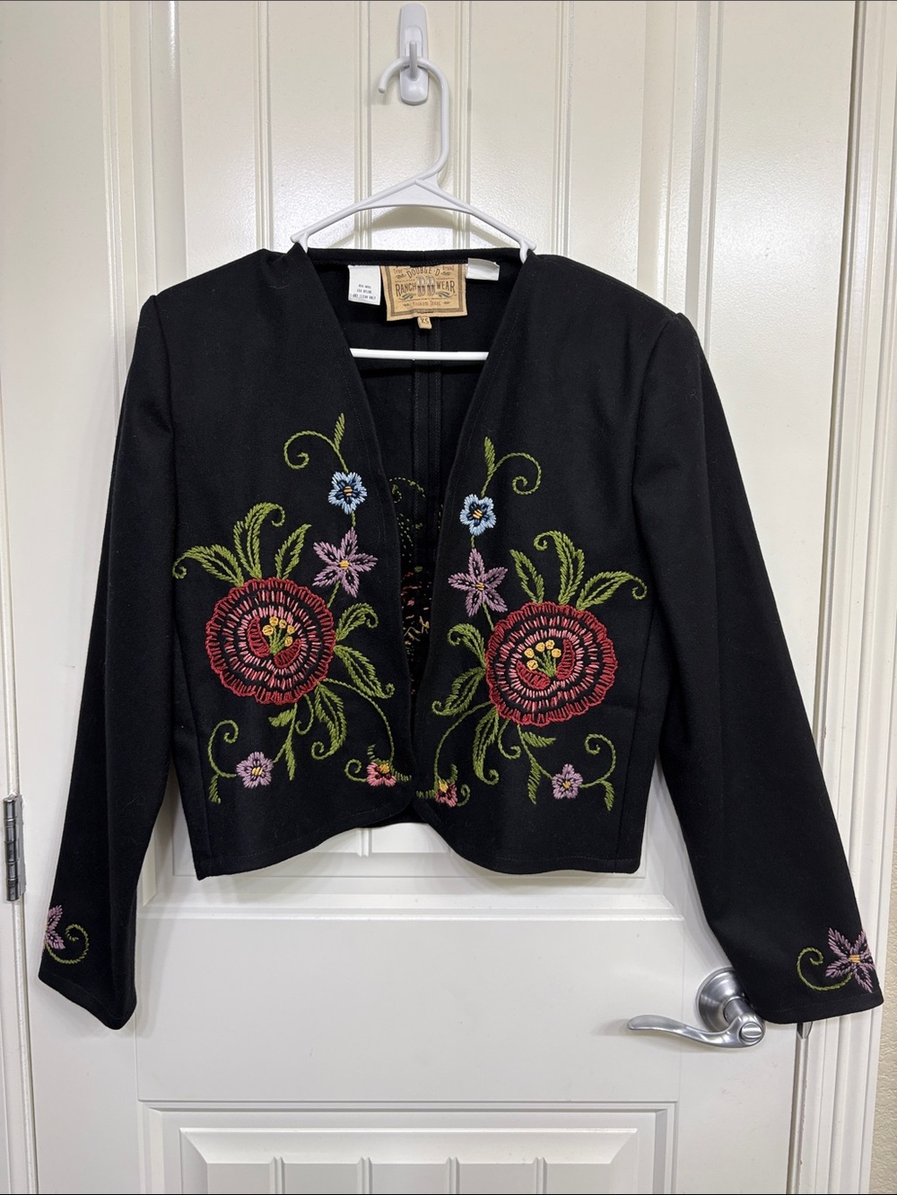 Double D Ranch‎ Black Embroidered Floral Crop Jacket
